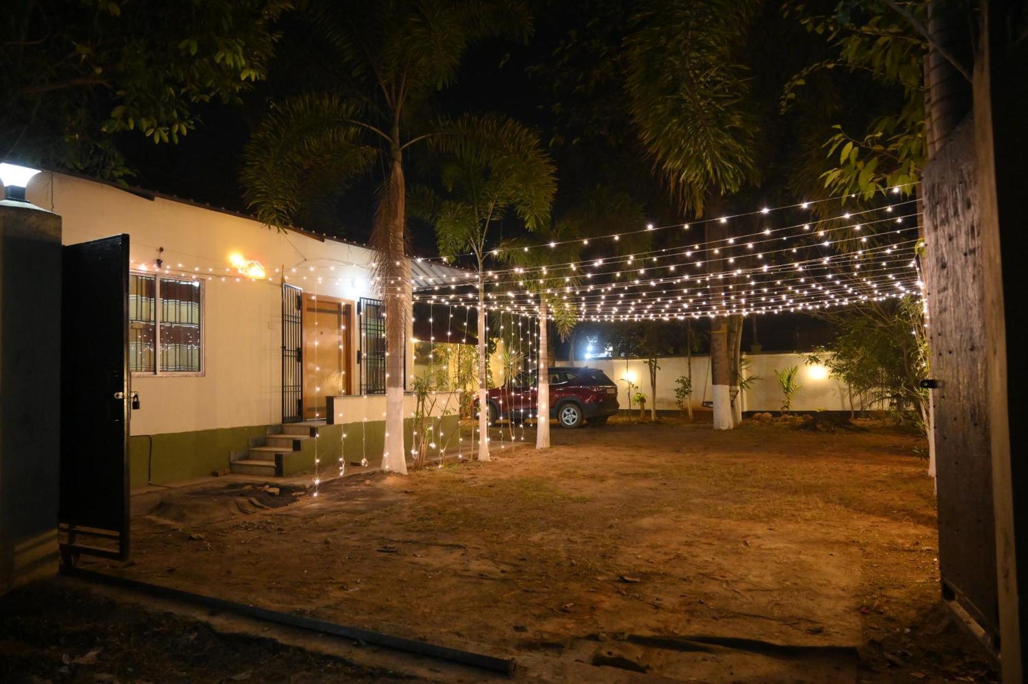 The Q3 Inn Guwahati Eksteriør bilde